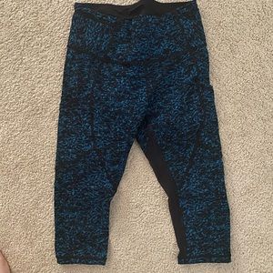 Lululemon capris